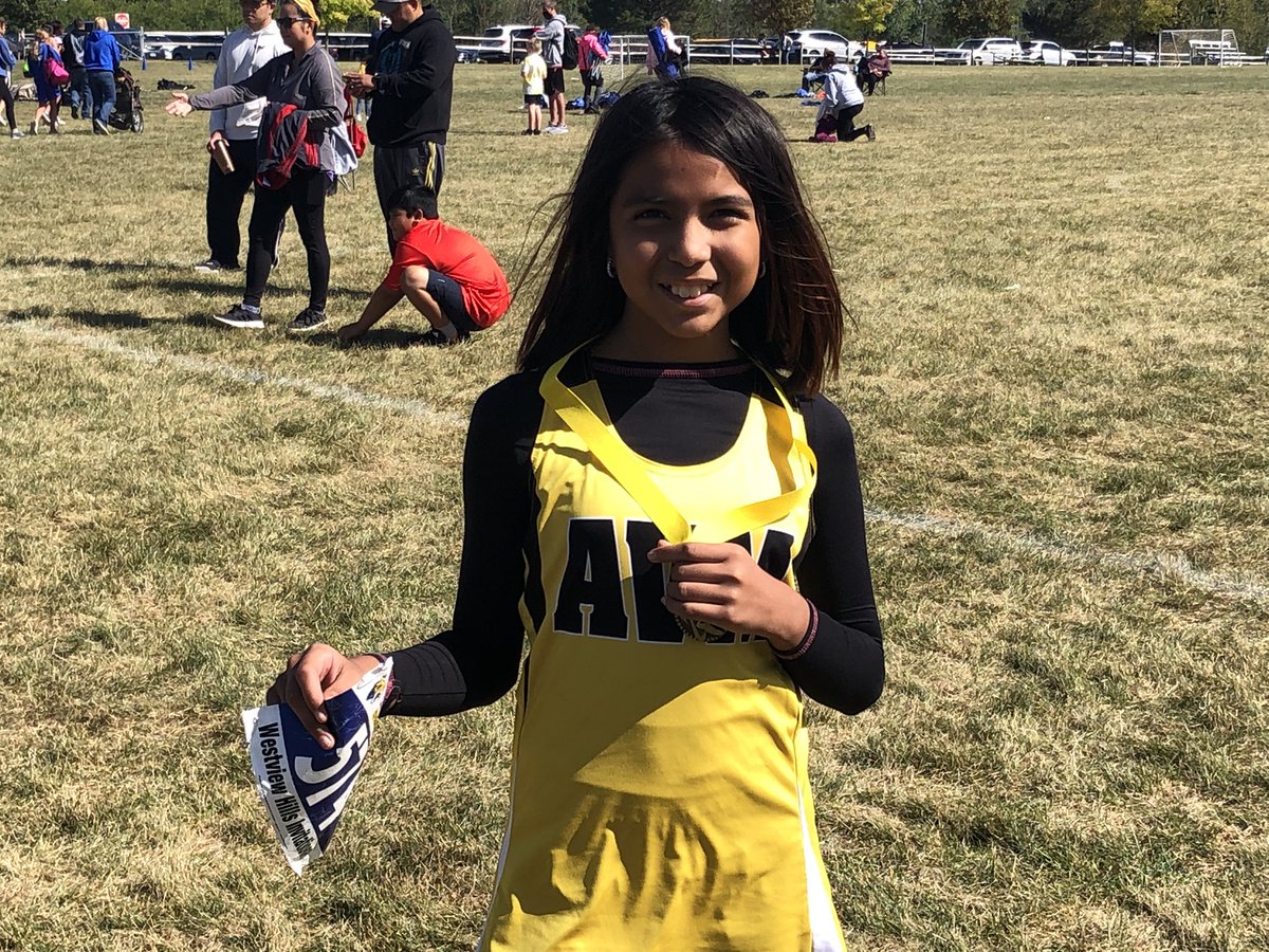 Congrats to Vivian Villanueva finishing in 15th place out of 103 runners in the open race at the Westview Hills Invite with a time of 15:34 in only her second ever two-mile race!