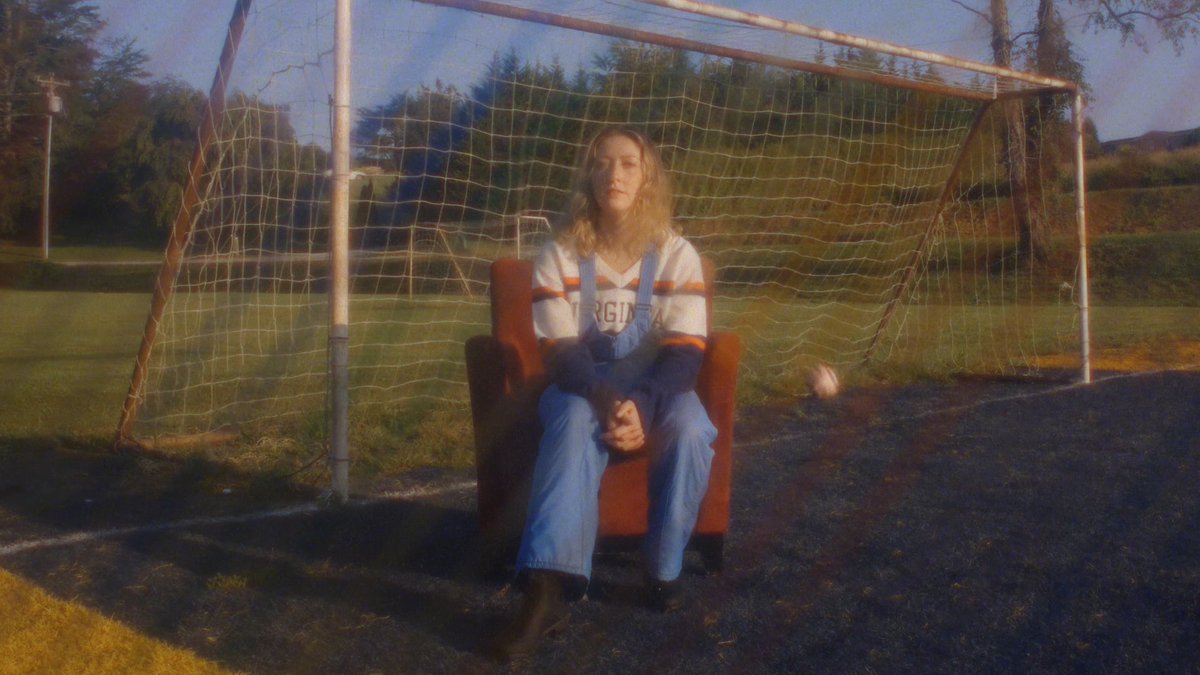 Albumism's tweet photo. #AlexaRose's "Wild Peppermint" from her recently released album 'Headwaters' is featured in our ***September #NewMusic Playlist*** | WATCH the official video + explore the full playlist here: https://t.co/10Kj1NUs84 https://t.co/UOMRtC1xHh