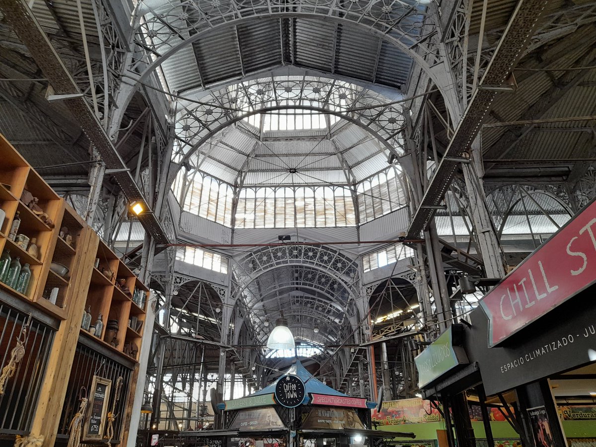 Aleguides52's tweet photo. Mercado de San Telmo https://t.co/r62rn5jxu3
