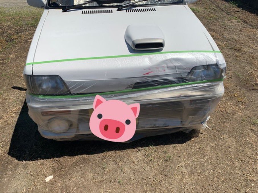 きのこ アルトワークス 確かca 72v Rs Rだったと思います 初代アルトワークスの前面部の部品探しています 先日信号無視にて突っ込んできた車に衝突され前面部が破損し部品がない状態で修理が出来ず父親が発売から30年程大切に乗ってきた車なので直してあげ