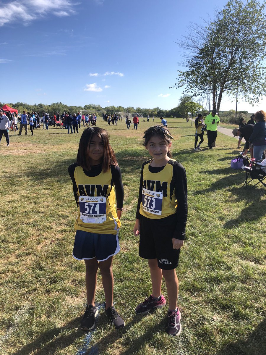 AVMXC's tweet photo. We also had tons of personal best times by the AVM runners at both the East/West Invite and Westview Hills Invite! Keep up the awesome job! #beelite https://t.co/IzMltc1JPA