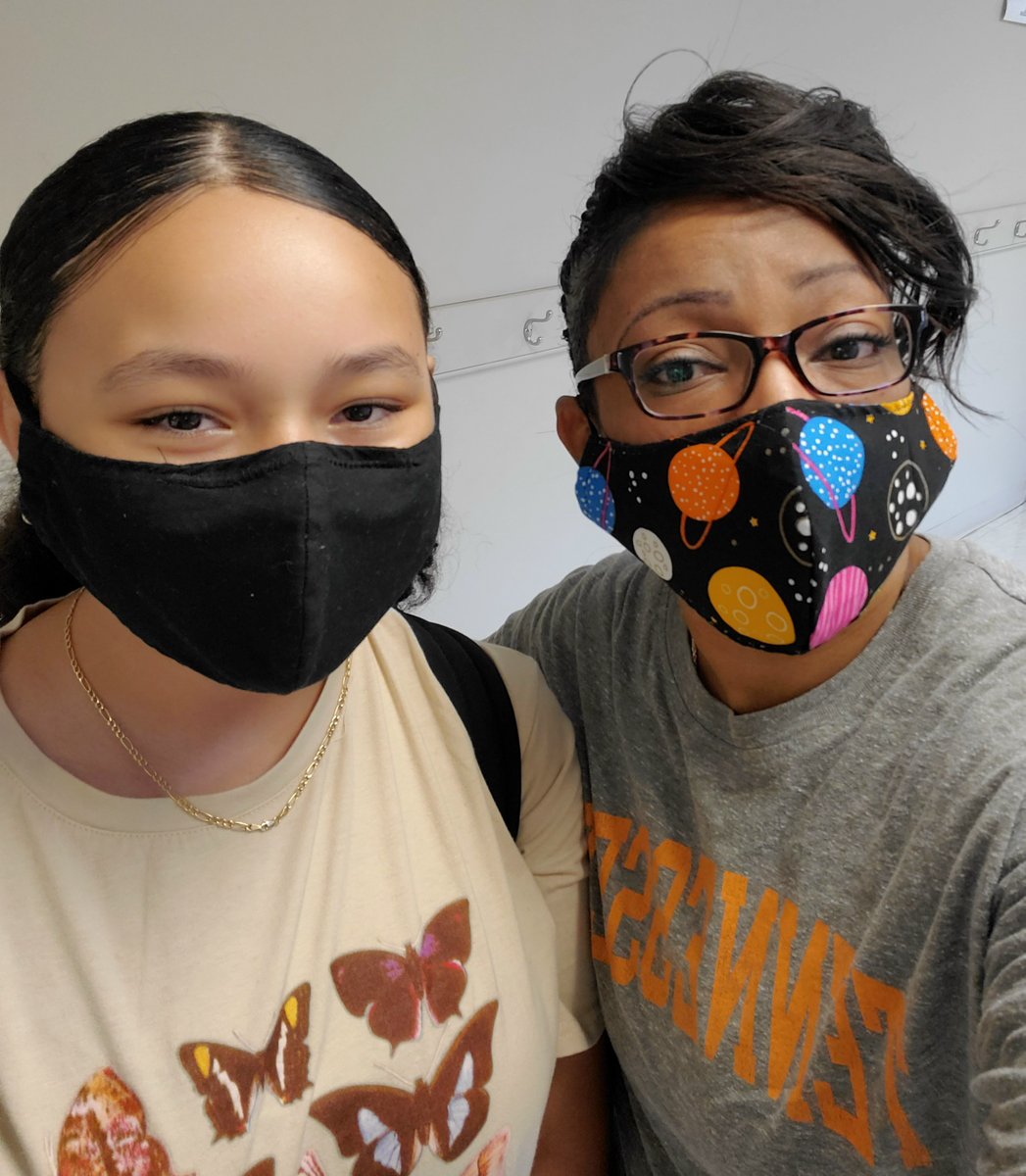 EasyasPlay's tweet image. Teachers. You are appreciated! Your hard WORK and EXCELLENCE are not wasted - Kids will remember your INFLUENCE.🥰👩🏽‍🔬👨🏽‍🔬

#easyasplay #utkbiobox #MommaMadeIt  #MaskLove #LoveEachOther #MaskUp 

@DerryberryLab @ederry1 @UTK_EEB @UTKHerbarium @VolsTeach