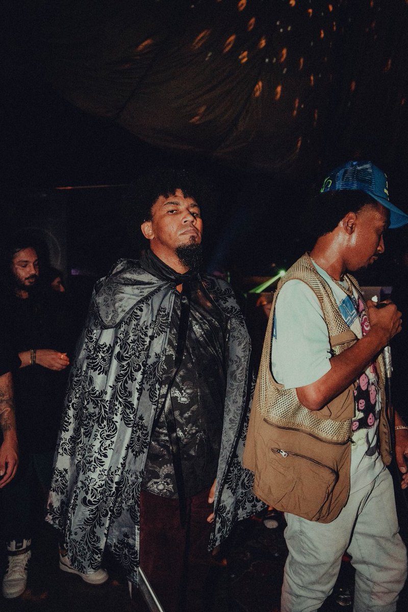 NobushigeAzai's tweet photo. THE FRIDGE! 
ft. @Rishizzle and @CJTopOff (With the new drip!) https://t.co/bVgfunywyn