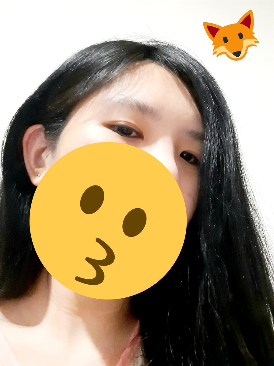 chiaki_VT's tweet photo. Me? Aight, yes!!!!!

My apologies that I'm not a "neko vampire loli with pink hair &amp; purple eyes" irl https://t.co/A8d8jDdGdo