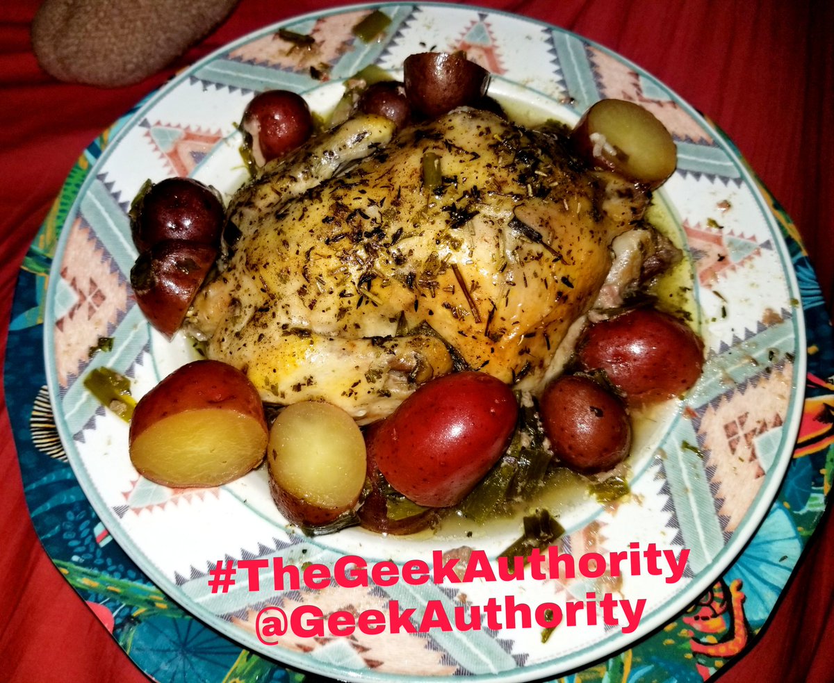 GeekAuthority's tweet photo. I made my first slow cooked seasoned #CornishHens with #Scallons & #RedPototoes with #OliveOil. Yummy! #TheGeekAuthority @GeekAuthority https://t.co/RAGkTCgXEL