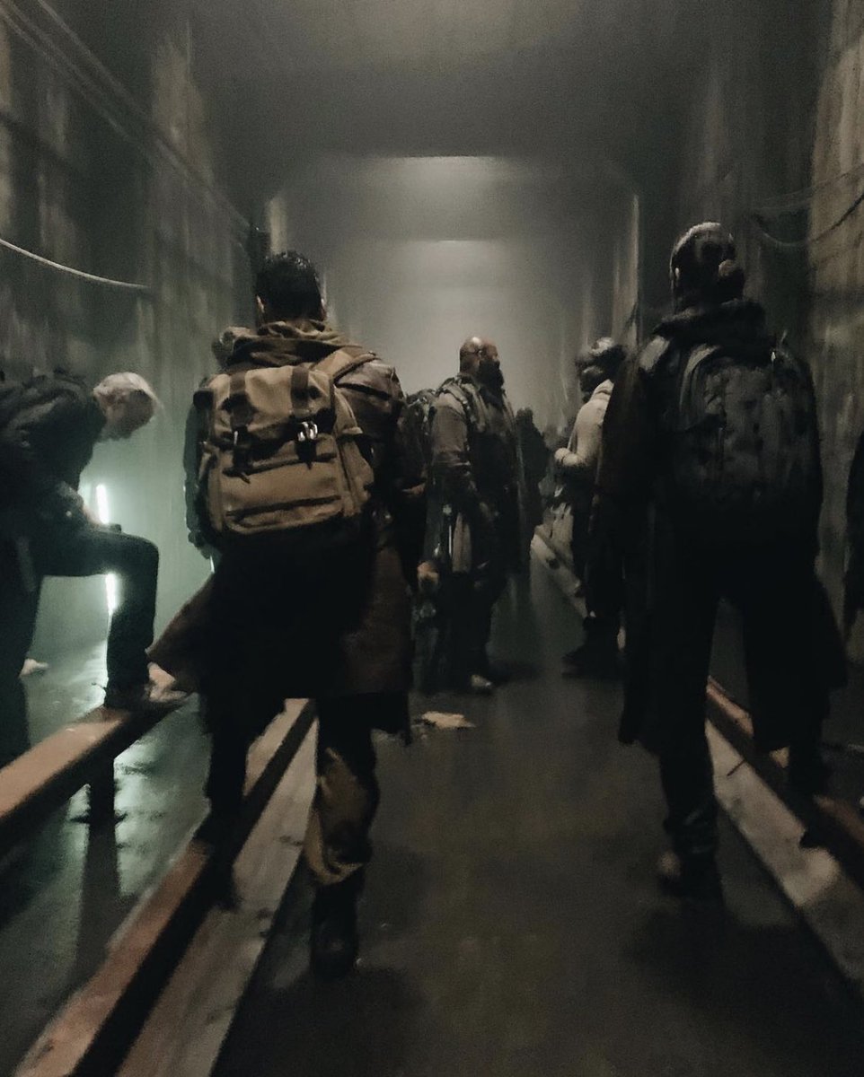 glennstantonact's tweet photo. Bravery is not the absence of fear, but the refusal to be paralyzed by it. The Wardens put it on the line for the community. Thank you to the amazing fans for welcoming Frost, loving him and allowing me on this amazing journey. Luv 2 u 4eva! ✌🏾#TWD #twdspoilers #TWDFamily https://t.co/HLXFCg2ZVZ