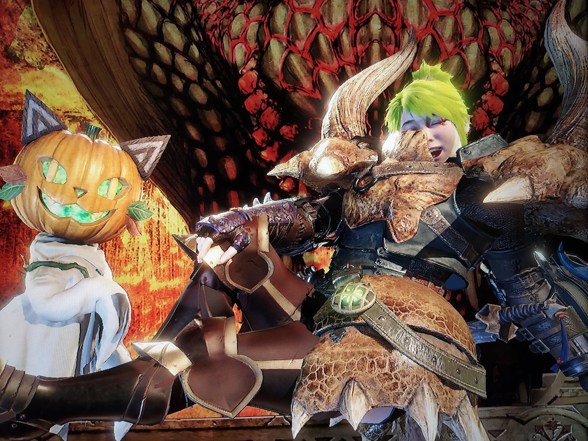 Thicc girl in a Thicc Armor