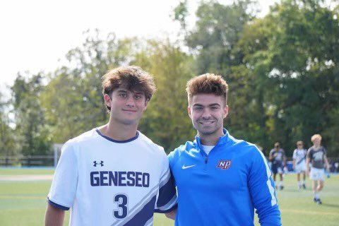 VictorBLDevils's tweet photo. #ProudOfOurAlum 
Soccer game from this past weekend included @VictorHS_Soccer Standouts @Spencer_ryczek (2018) @nphawks and @Maxf1414 (2021) @GeneseoKnights 
#VictorPride https://t.co/1Yzx3gtnzL