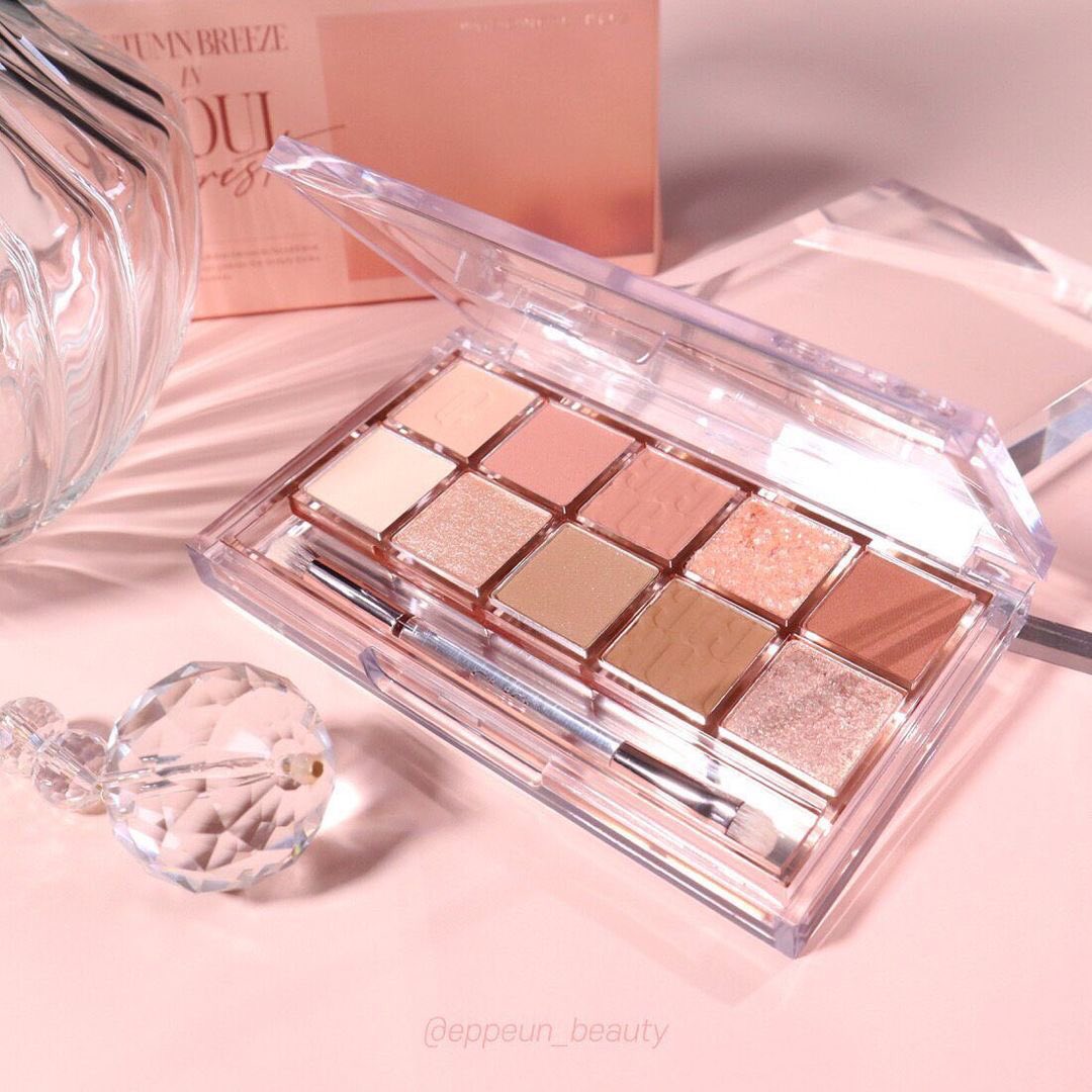 MGibzy's tweet image. Clio Pro Eye Palette 
# 12 Autumn Breeze In Seoul Forest 

สีนี้สวยมากกกกก!!! 

ราคา 21,280 วอน

🛒 เข้าไปช้อปกันได้ที่ &amp;gt;&amp;gt;&amp;gt; m.oliveyoung.co.kr

Cr. eppeun_beauty

#howtobeauty #howtoperfect #koreanmakeuptutorial #สวยบอกต่อ #ไว้รีวิวห้ามขายของโว้ยย