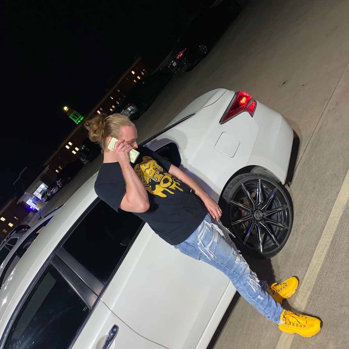 TonezYo's tweet photo. Listened to @MoneyMan & ran up my bag 🤮🤑 #epidemic #WeNotLazy https://t.co/7kYg0zax8j