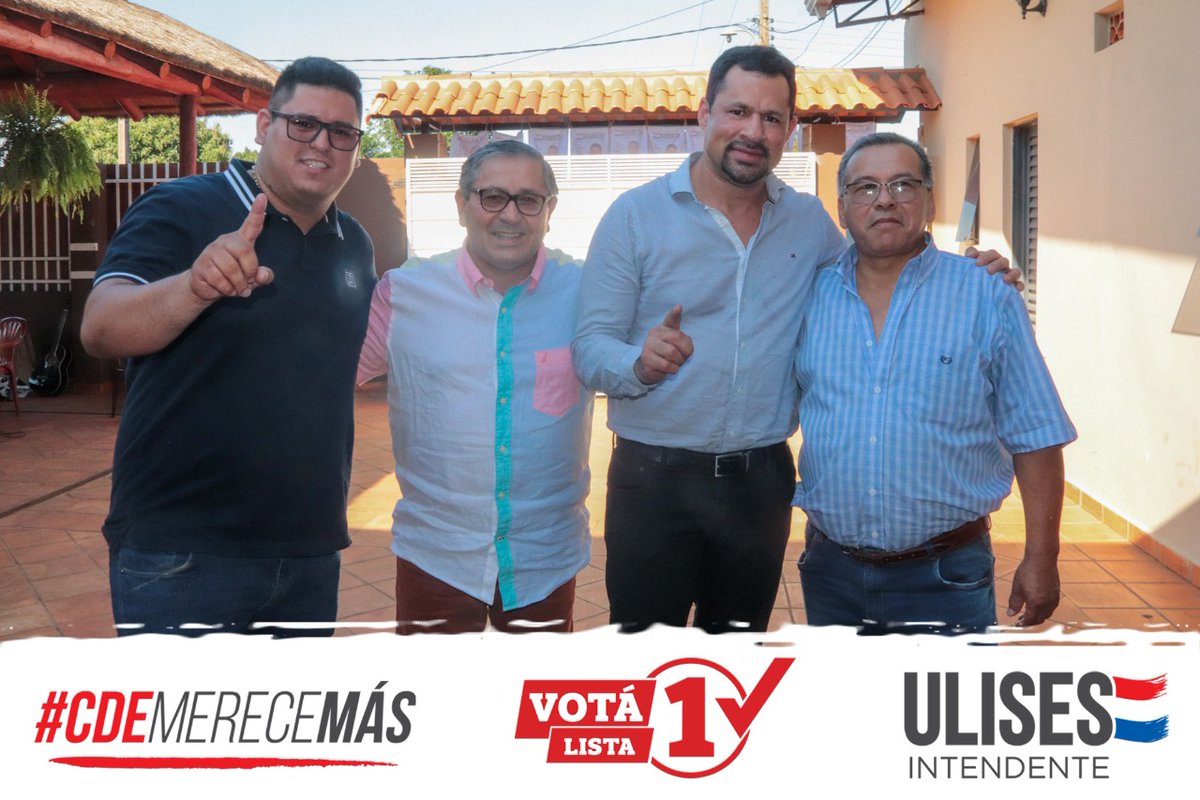 UliQuintana's tweet photo. 🚩 Reunión organizada por el amigo candidato a concejal Hernán Cardozo🚩
El barrio Fátima dijo que sí a la lista 1, nos recibieron los familiares y amigos de Cardozo, todos firmes con nuestro proyecto.
Vamos juntos por el cambio en CDE ✔️💪🏻
#LISTA1
#ULISESINTENDENTE https://t.co/7TIFBa9ZLs