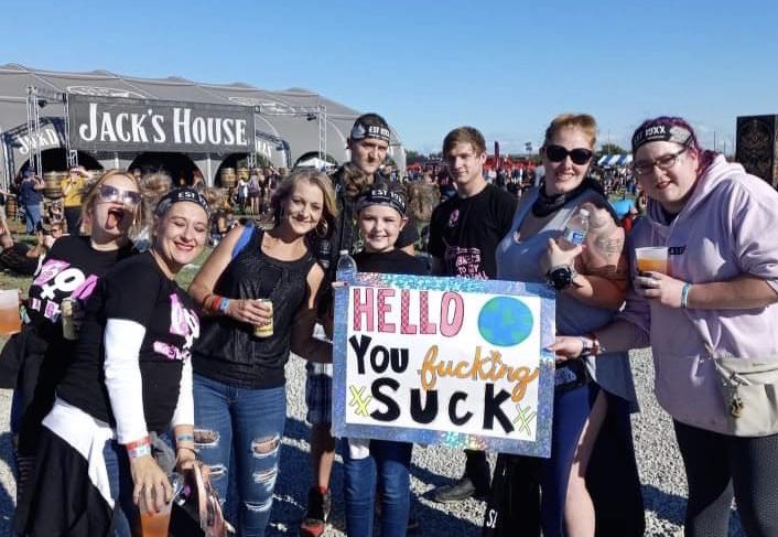 TaraLynn_B's tweet photo. My beautiful 11 YEar old niece experienced her 1st concert at LTL to see @machinegunkelly for her beloved uncle/my husbands 30th birthday. By the time she made it up front the rude SK fans tore up her sign. She Atleast got to see him perform.@Slimxx_ @machinegunkelly @rook419 https://t.co/WtmABY2Qpa