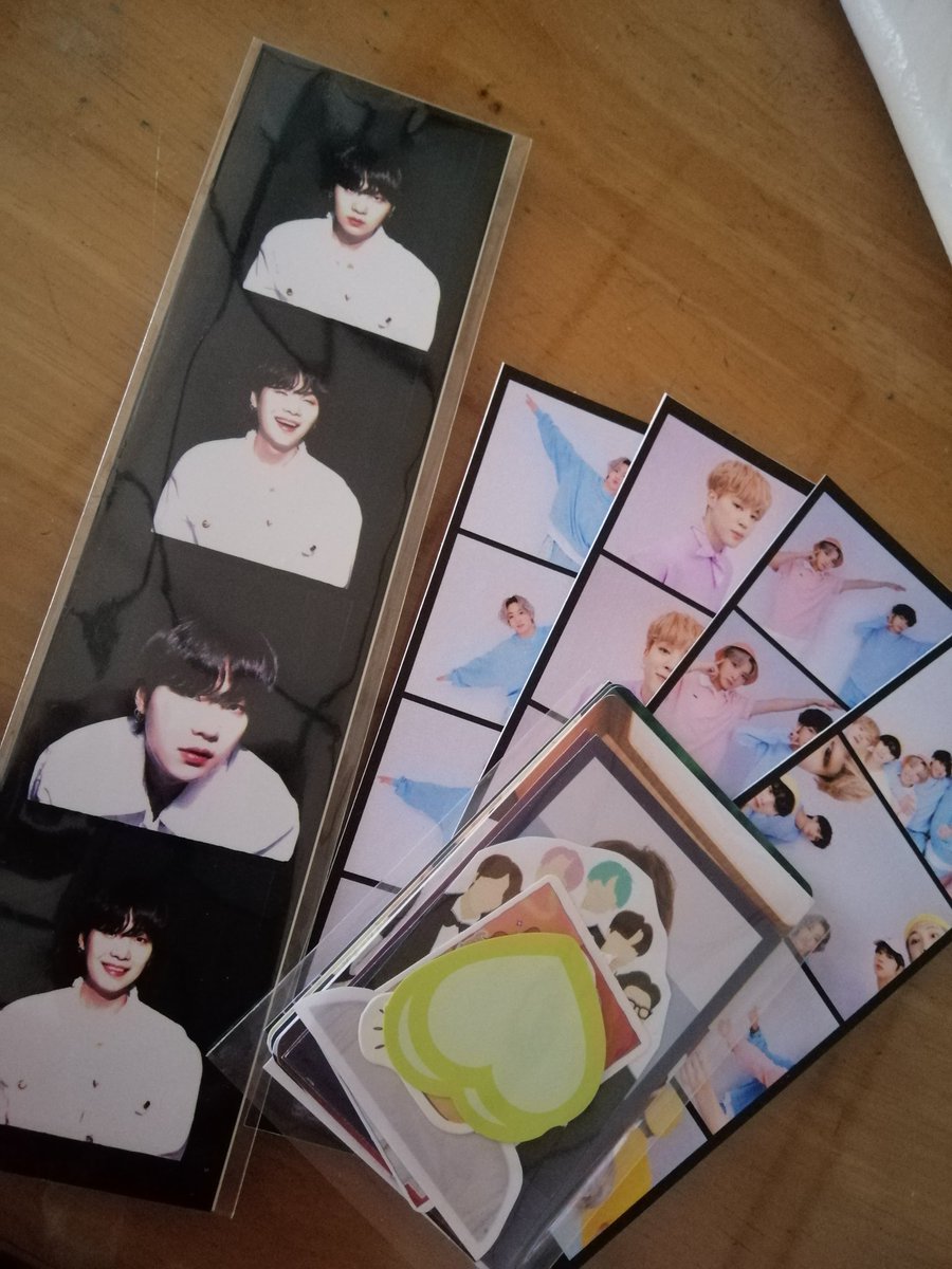 02bIuejay's tweet photo. Yoongi came home safe~ thank you @btmxt for trading with me and sa limpak limpak na freebies π₯Ίπ nagulat ako sa dami HAHAAHAAHHA till next time #btmxtproofs https://t.co/OAUKWk0OBY