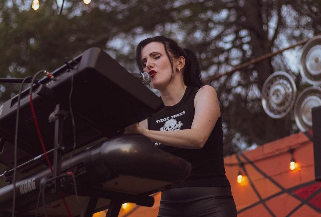 Feeling #halloween right now. Come check our free show at @AVLOdditorium with <a href="/CamGirlBand/">CAM GIRL</a> and Busy Weather on Wednesday, Sept. 29!