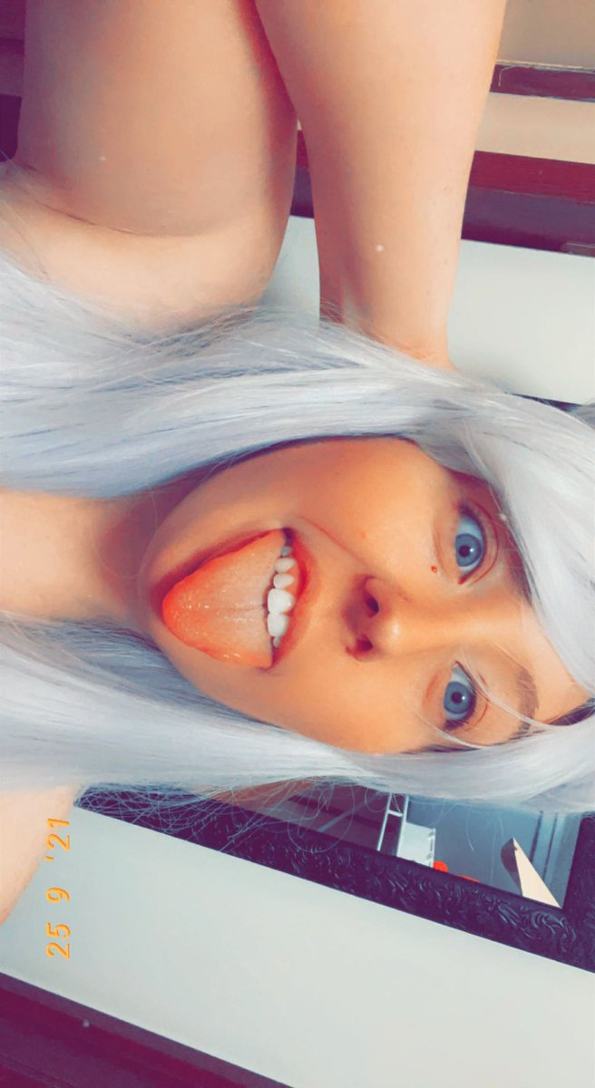 Britneysnyder98's tweet photo. Come see me https://t.co/bZUJ6kNWdK #animegirl #onlyfans #cosplay #cosplayergirls #senpai #uwugirl #onlyfanmodel https://t.co/86k1U2JDVp