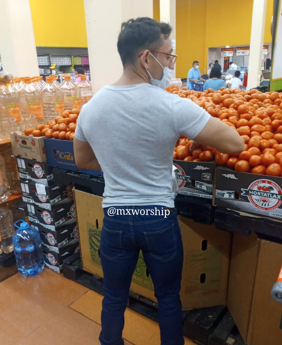 mxworship's tweet photo. No sé que escoger
El maduro o el tiernito?
Tu sabes que escoger?
#himbo #musclehead https://t.co/ozisz2OLbN