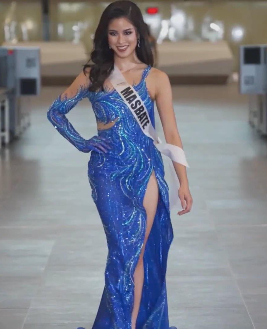 cebudailynews's tweet photo. Toned! 

LOOK: Kisses Delavin shows her toned figure during the preliminary swimsuit competition of the Miss Universe Philippines 2021 pageant held on Sunday, Sept. 26. 

The Masbate pageant representative also showed elegance and sophistication in a blue gown that she wore for https://t.co/MFbMuUal30