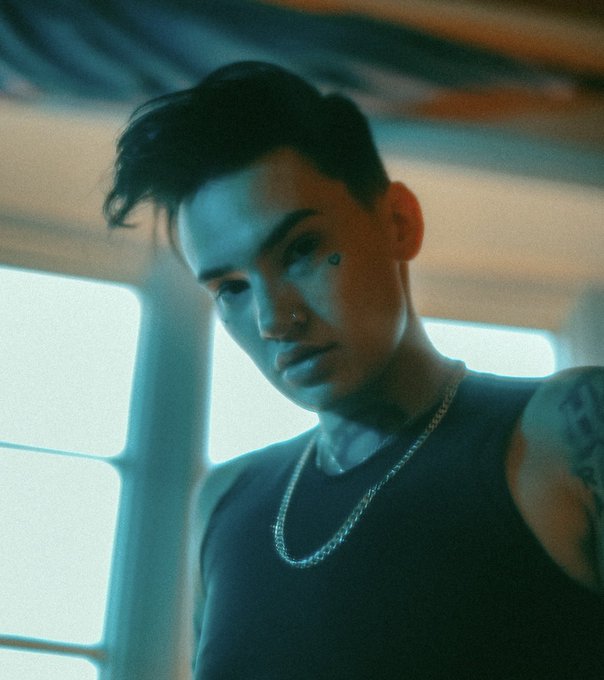 My 10 year porn-iversary was last Tuesday, I forgot to notice... it&rsquo;s been a longgg, strange ride yall