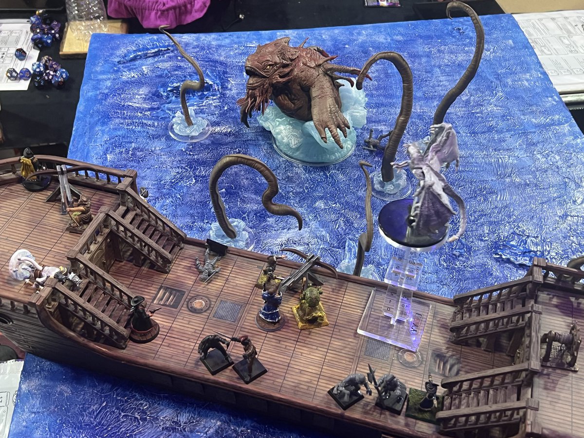 nights_table's tweet photo. The Kraken fight thus far has been challenging for the keepers but they use their wits and continue to work hard together in hope of being victorious. Tune in next Sunday and watch the vod on
https://t.co/IVCzXLPZ0f
 #dungeonsanddragons #DnDCelebration #RPG #roleplayer https://t.co/CvBCYLuwha