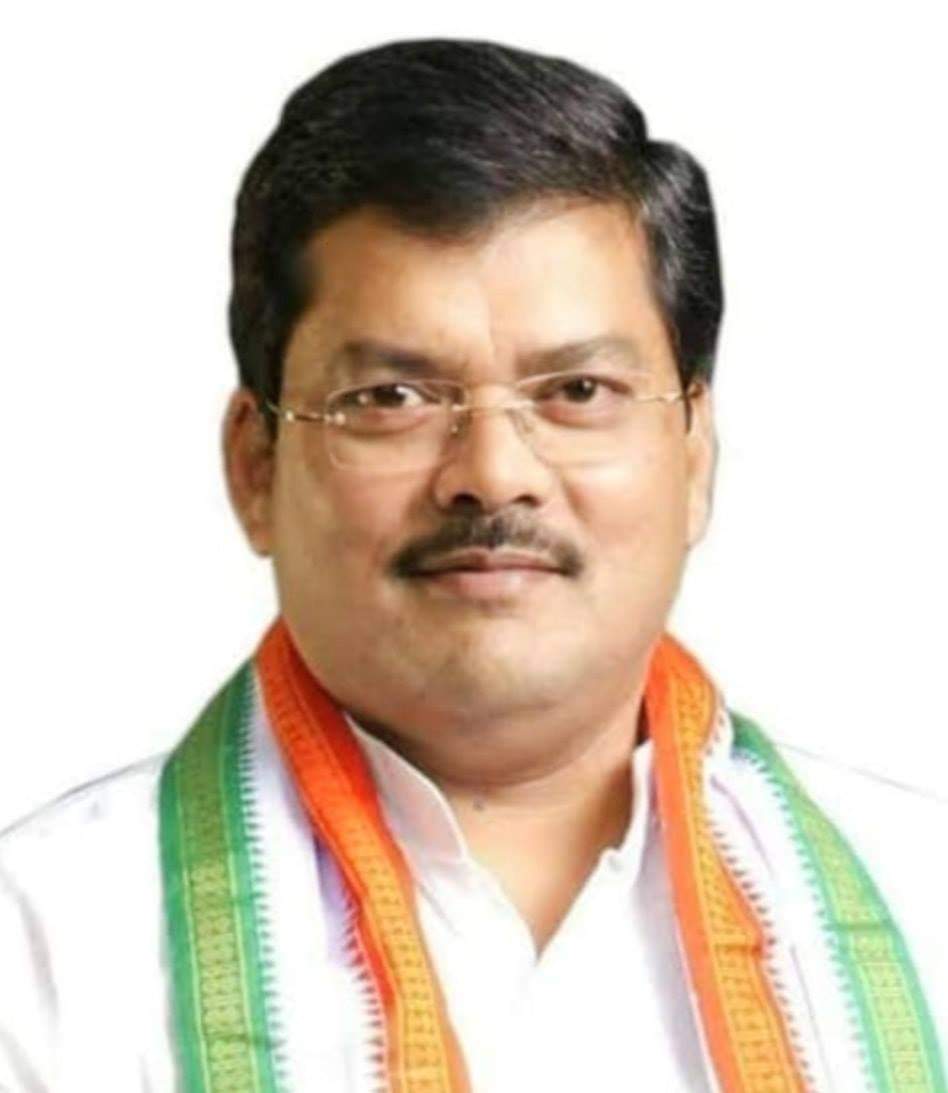 ASinghINC's tweet photo. कांग्रेस के राष्ट्रीय महासचिव, वरिष्ठ नेता और मध्यप्रदेश के प्रभारी श्री मुकुल वासनिक जी को जन्मदिन पर हार्दिक बधाई । आपके उज्जवल भविष्य के लिए बहुत बहुत शुभकामनाएं| https://t.co/Aaqz9Z8tFs