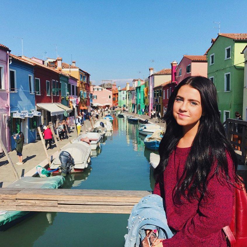 romeabroad's tweet photo. “For my part, I travel not to go anywhere, but to go. I travel for travel’s sake. The great affair is to move.” – Robert Louis Stevenson 

#girlswhotravel #girlsaroundtheworld #lovetravel #traveltheworld #countryhopping #exploremore #neverstopexploring #roamtheworld https://t.co/ky1i5sBhIX
