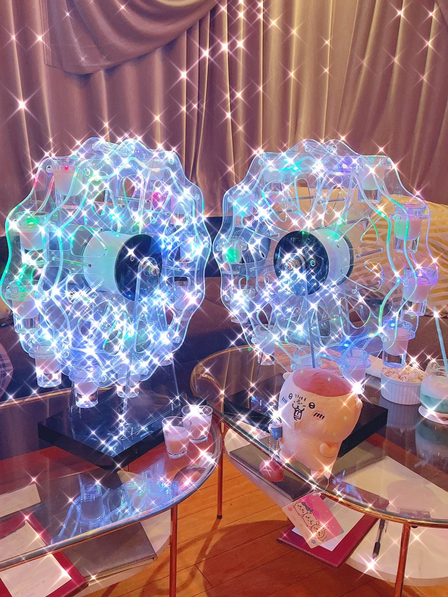 6KNDL6's tweet photo. 昇格祭2日目🦪🎡🌃✨
オリカク💖黄金の智天使フィリコ💖観覧車同時2台回し💖牡蠣観覧車🦪🎡💖マバム💖クライナー💖オリシャン💖

誰かが主役の生誕より、みんなが主役のみんなのパワーが集まって凄かったーー✨✨✨

来てくれた全員ありがとう❣️❣️❣️
 #エミリーウィズペーパームーン2nd
 #GO2021 https://t.co/aVtoXwojEn