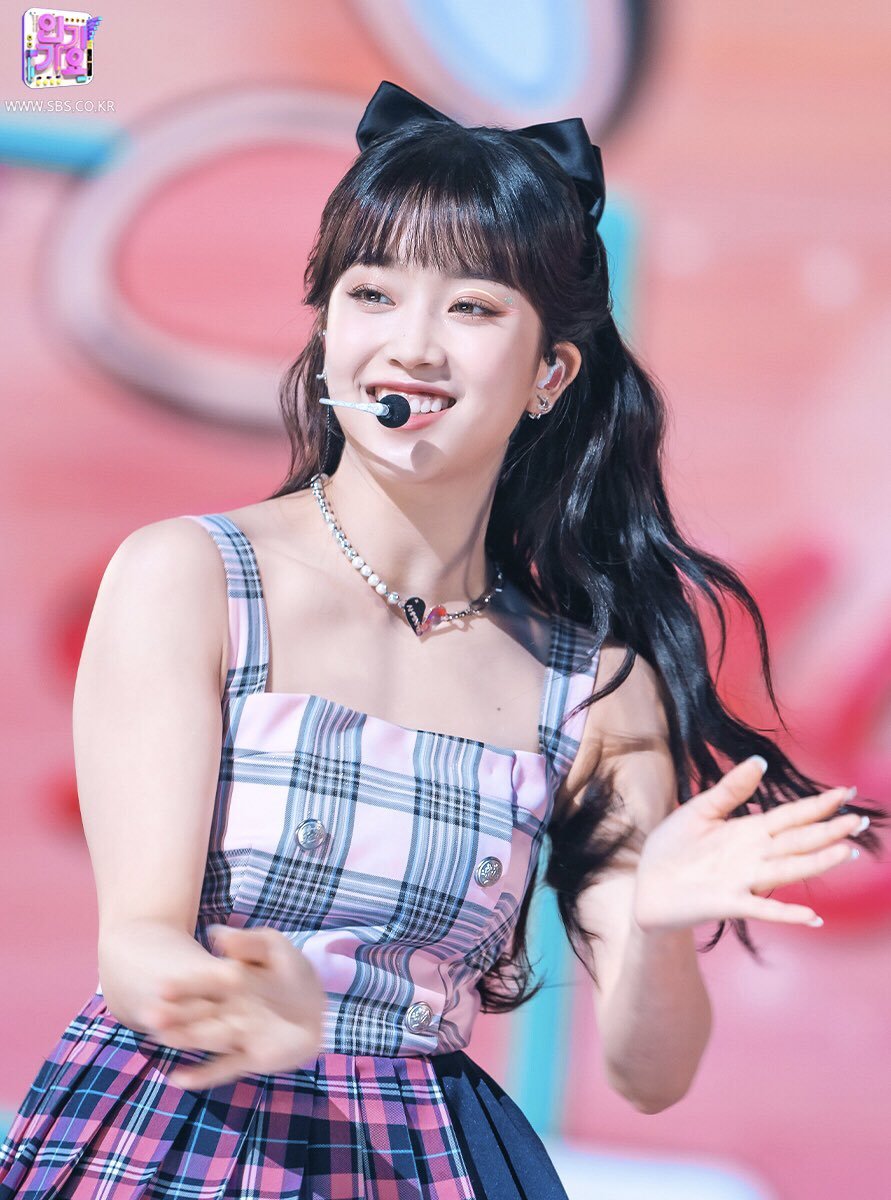 suminpic's tweet photo. sbs inkigayo update
#STAYC #SUMIN #수민 https://t.co/WrkCj6LWhX