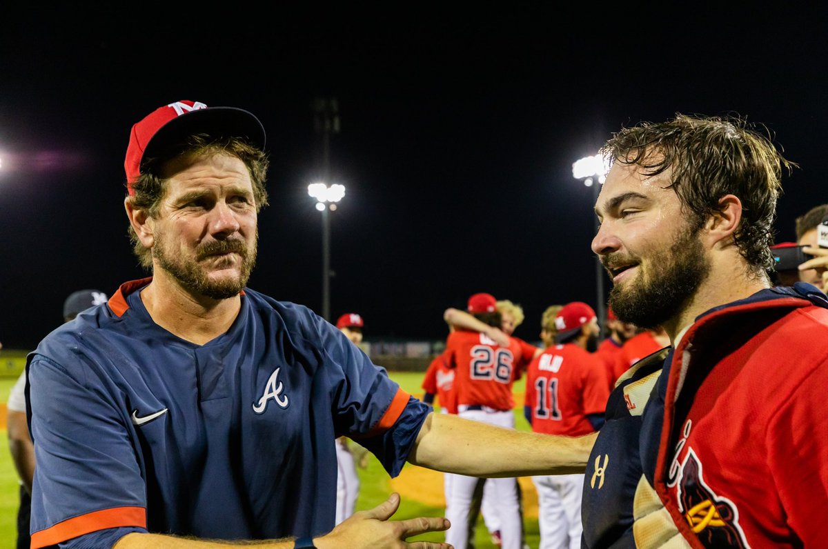mbraves's tweet photo. The thrill of victory! 👏👏👏 https://t.co/wLQCUha5IF