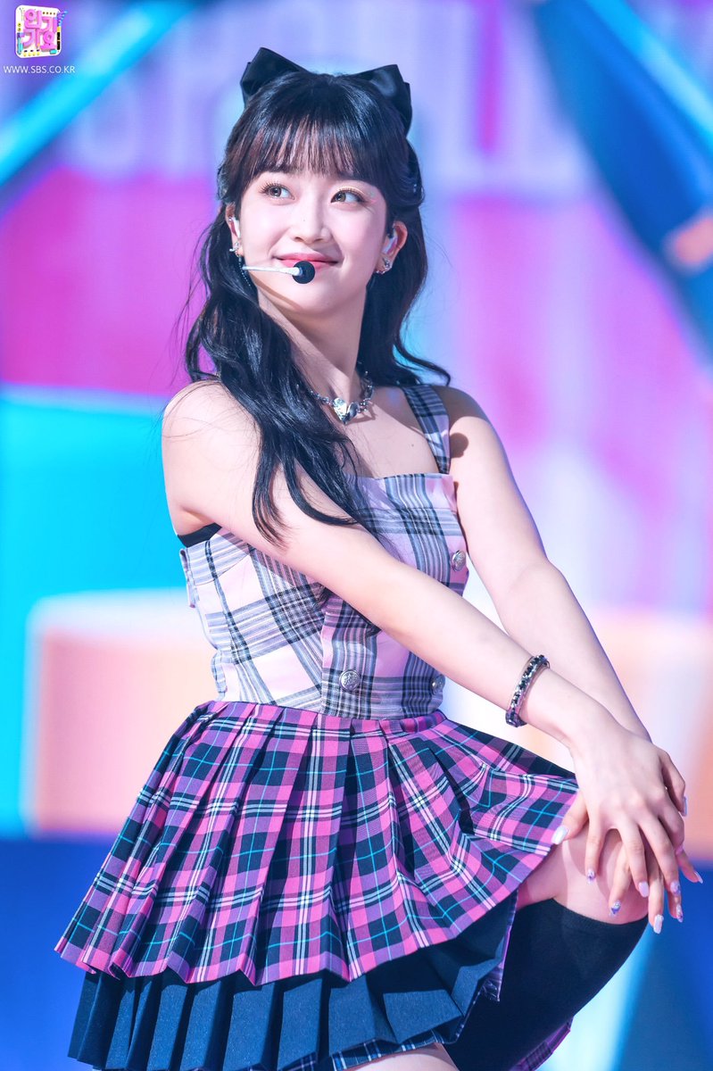 suminpic's tweet photo. #STAYC #SUMIN #수민 https://t.co/0w2rxnOx0Z