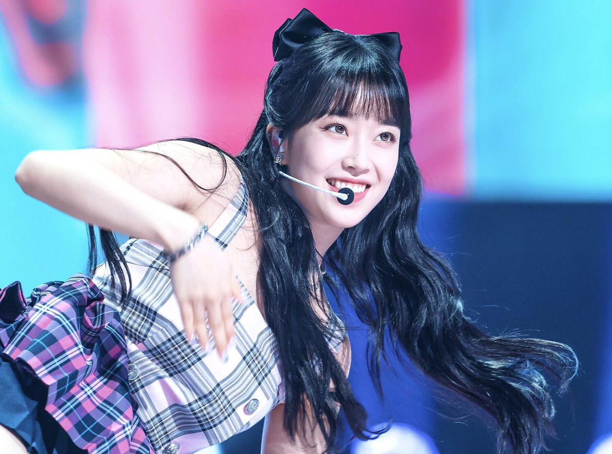 suminpic's tweet photo. #STAYC #SUMIN #수민 https://t.co/0w2rxnOx0Z