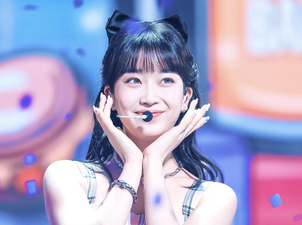 suminpic's tweet photo. #STAYC #SUMIN #수민 https://t.co/0w2rxnOx0Z