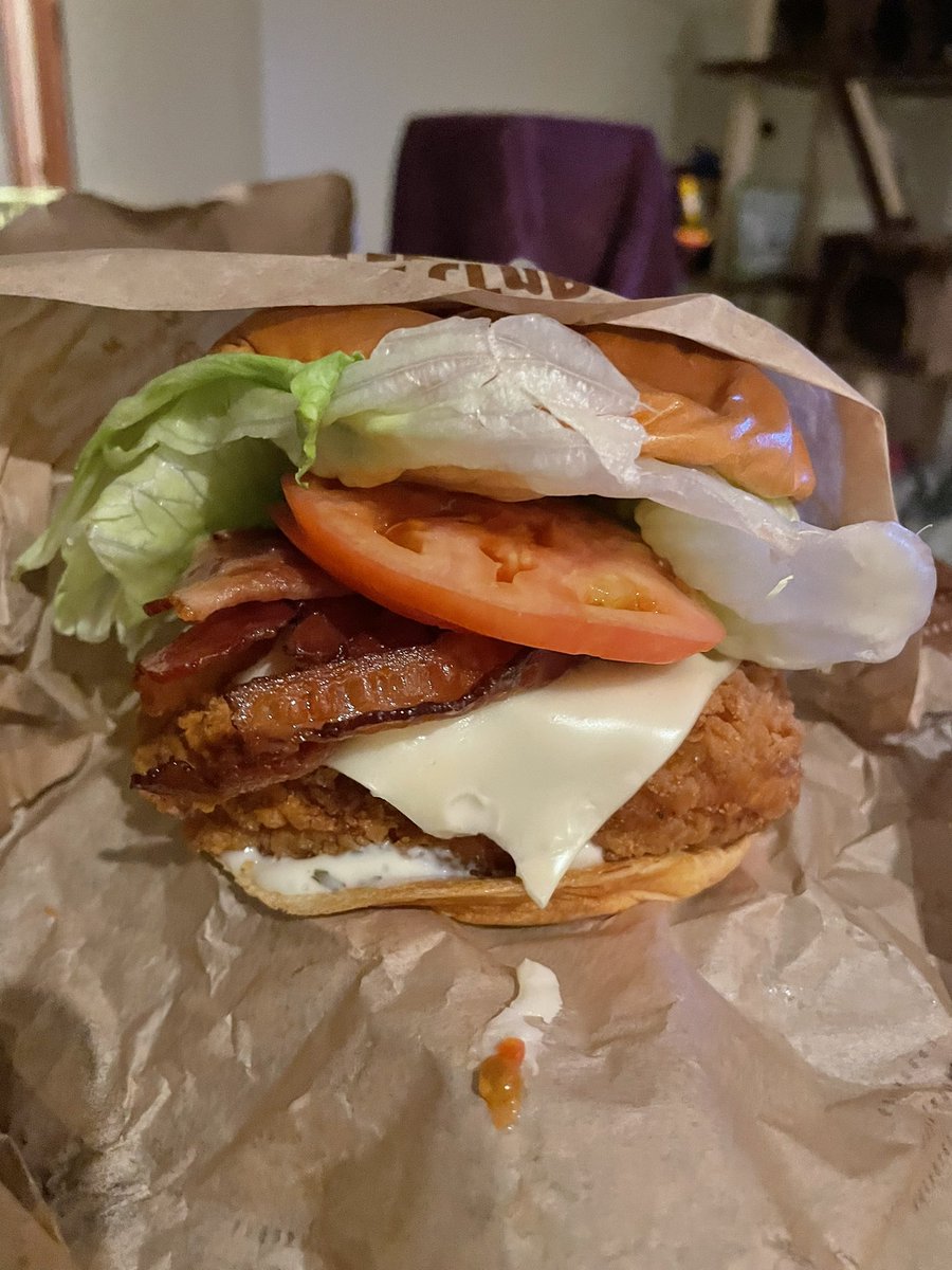 kevinlin994's tweet photo. @MattStonie can you rank the Jack in the box homestyle Ranch chicken sandwich next??? https://t.co/IIqxBX3BcI
