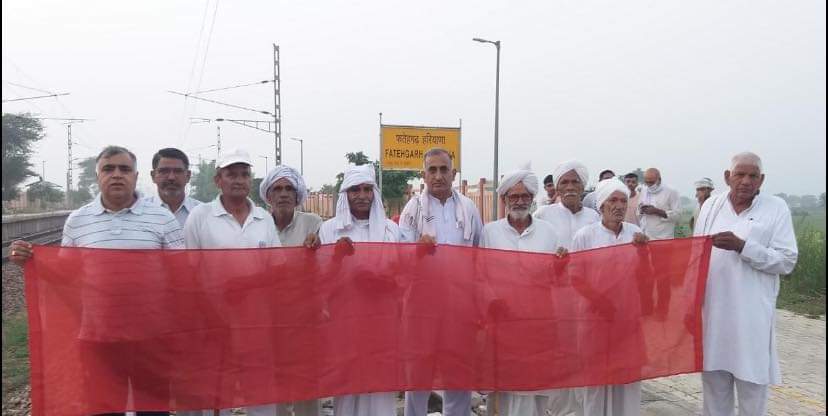 kisanektamorcha's tweet photo. Charkhi Dadri, Haryana.
#आज_भारत_बंद_है https://t.co/ptQxEcS66x