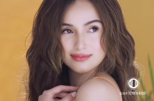 diana_mcblue's tweet image. May training sila ng triathlon team nya sa UP. Pag nakikita ni Jen si Lola na nagtitinda ng home made donut lagi pinapakyaw kung anuman natira para daw makauwi na si Lola. May vid yun pero ayaw nya pakalat  !!! ❤❤❤
#HumanityForward