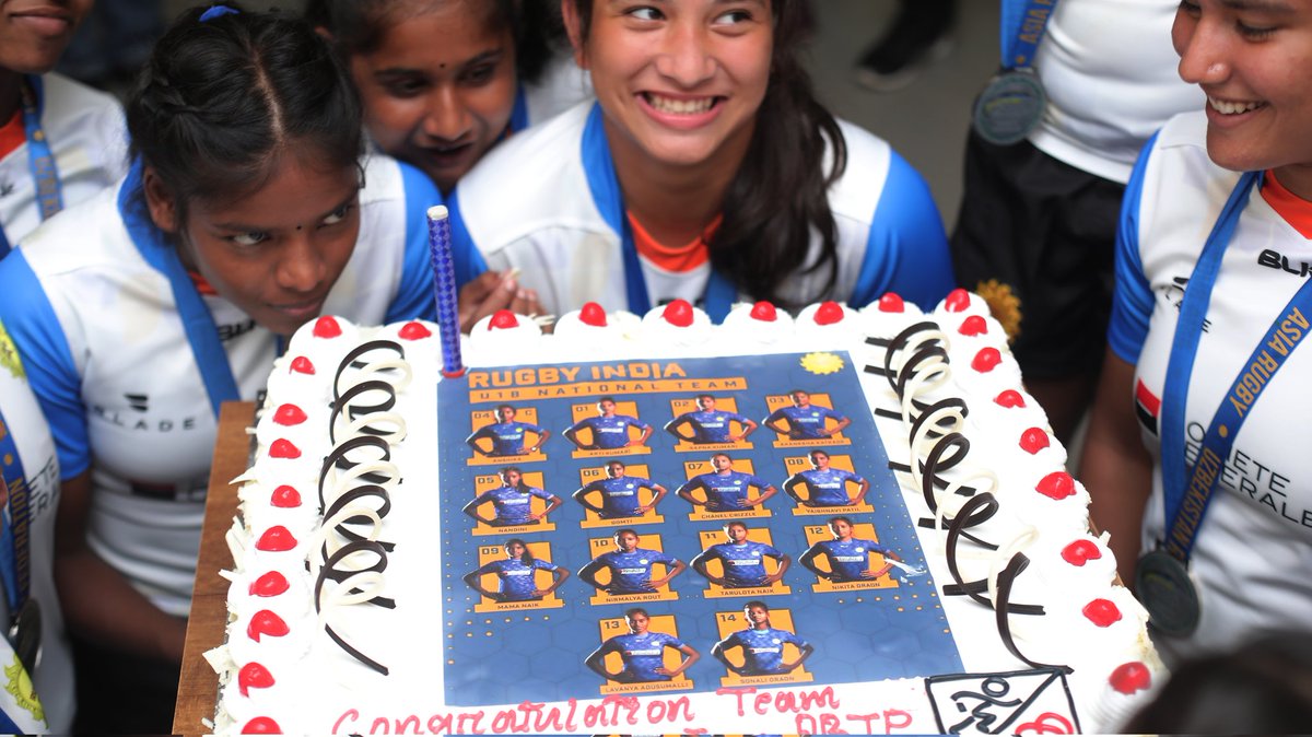 RugbyIndia's tweet photo. The curtains come down on an amazing India Under 18 Girls campaign!
We were so pleased to see rugby return to play after 18 loooong months...
Lots of rugby in store for us towards the end of 2021 ๐๐
Stay tunedโณ
#RugbyIndia #GetFitWithRugby
#GetIntoRugby #Rugby https://t.co/LEb1h3G5eE