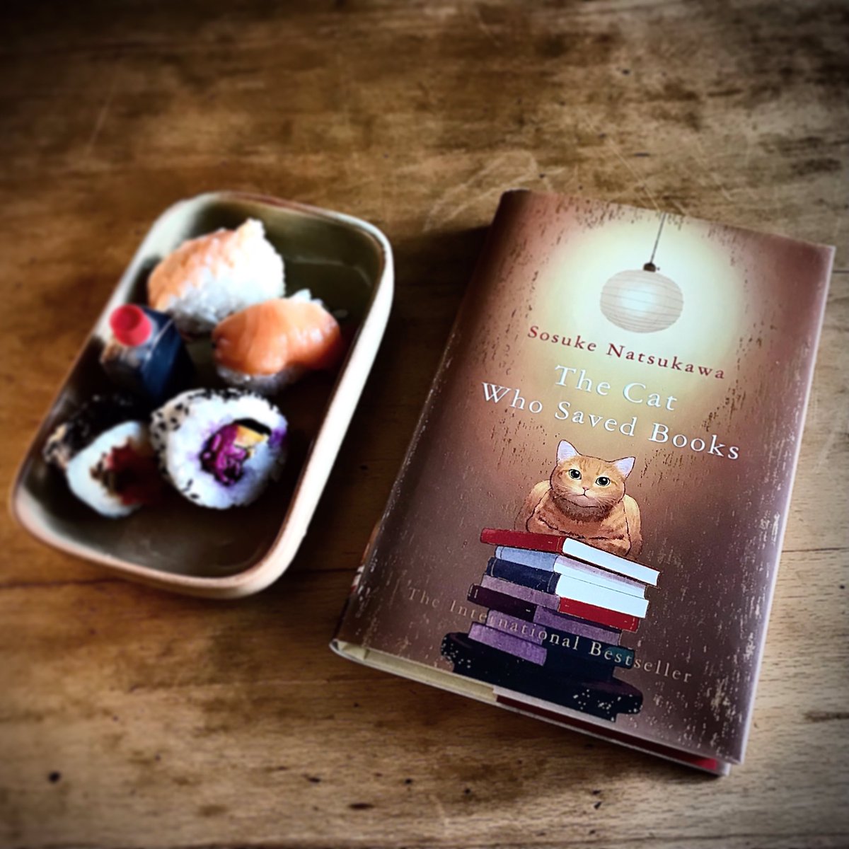 In need of a charming & whimsical read?
I’ll point you in the direction of #TheCatWhoSavedBooks (aided by an introverted high school student) by #SosukeNatsukawa - contemplating why we love books and how we express it.  Definitely food for thought!
Tr: Louise Heal Kawai
Gifted