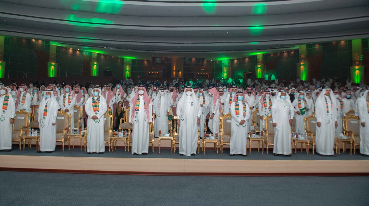 kkueduksa's tweet photo. بمسرح #جامعة_الملك_خالد
التعليم العام والتقني والجامعي يحتفلون بذكرى اليوم الوطني الـ 91..

التفاصيل:https://t.co/Yd5Ib2Dd2S

#اليوم_الوطني_السعودي 
#هى_لنا_دار https://t.co/mHqRd1vXF2