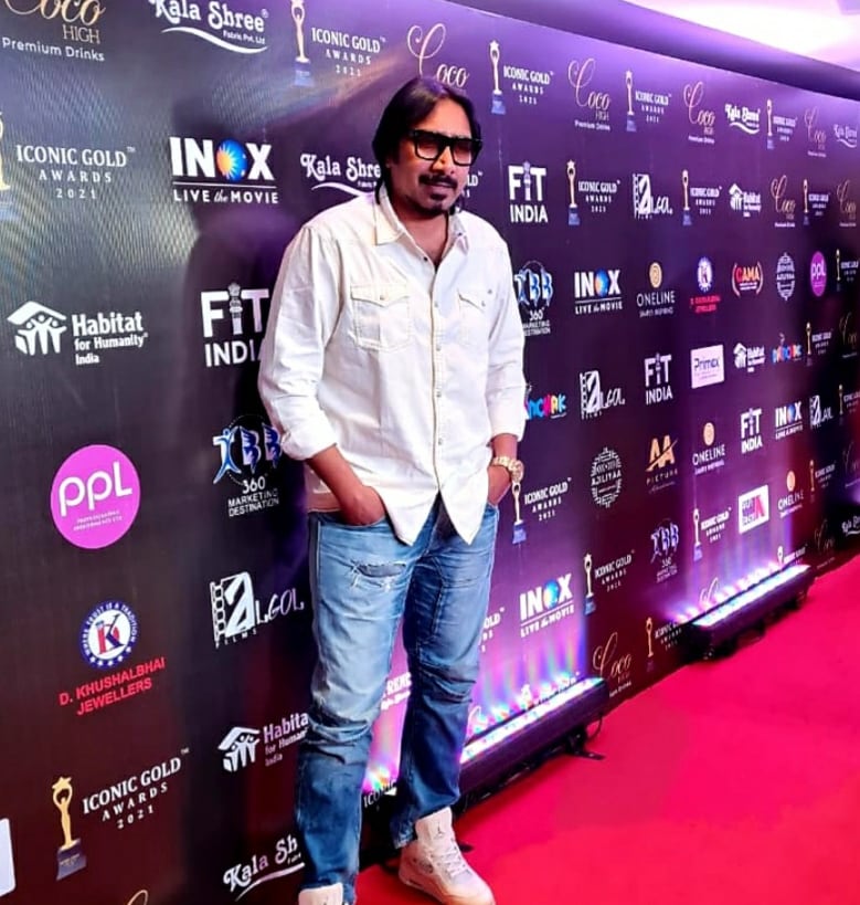 ArkoPravo19's tweet photo. Thank You  @IconicGoldAward 🙏🙏🙏
#piyushjaiswal #musicdirector #iconicgoldawards2021 #iconicgoldawards #iconicgoldaward #awards #cocohighofficial #cocohigh
#kalashreesarees #fitindiamovement #fitindia https://t.co/kGMdGD0loV