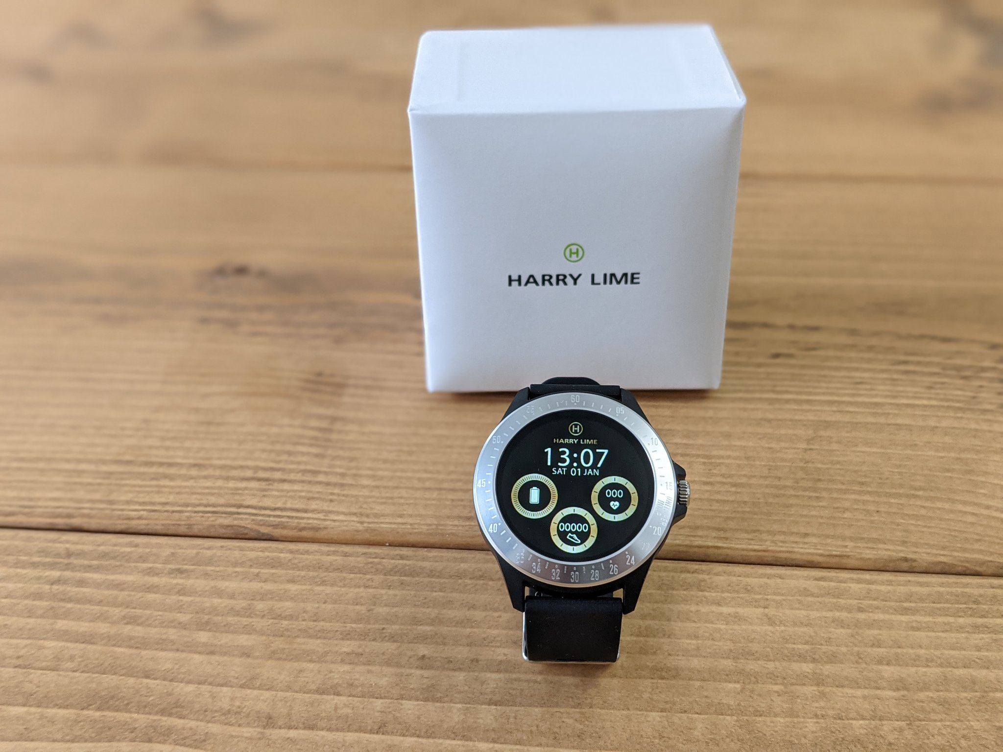 Kat on Twitter "Tested this new Harry Lime Smart Watch for 