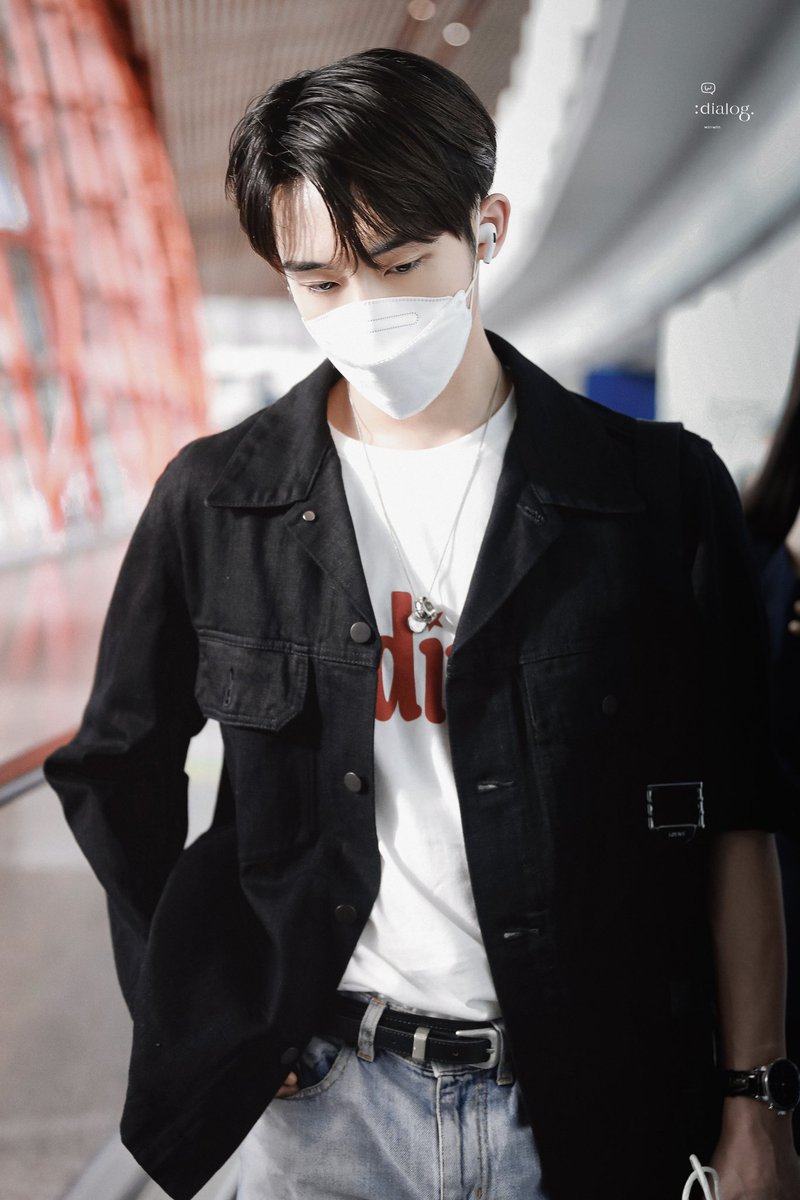 Dialog_WINWIN's tweet photo. #董思成   #WINWIN   #윈윈    #ウィンウィン 
20210927 ① https://t.co/Bx7Ee2EjBY