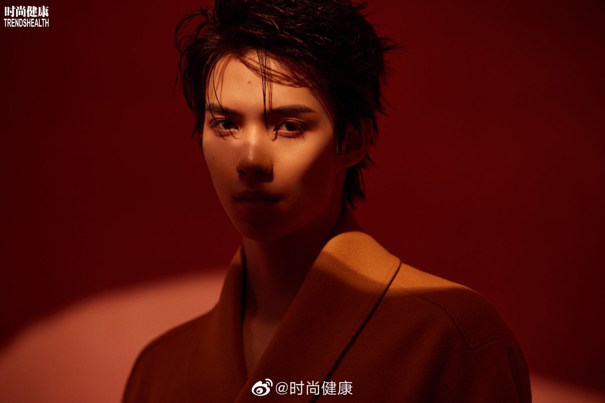 I vote IXFORM #LuoYizhou from China for
#100MostHandsomeMen2021 
#TBworld2021
#TopBeautyWorld2021