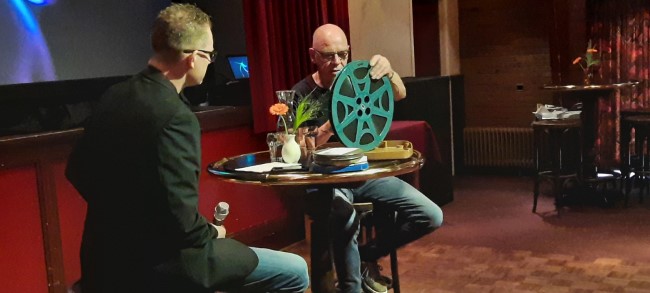 Harry Muskee volop in de schijnwerpers tinyurl.com/yfxecsa3