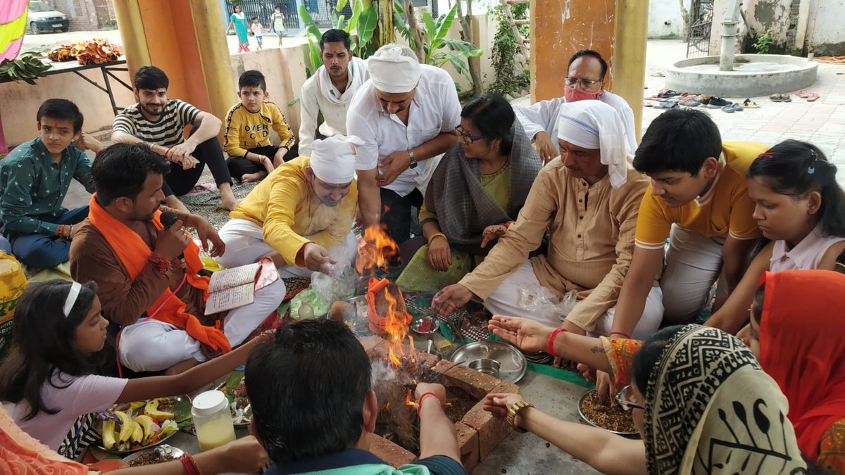 पर्यावरण संरक्षण गतिविधि, मेरठ प्रांत द्वारा पर्यावरण संरक्षण संकल्प पद यात्रा का आयोजन किया गया है । यह यात्रा 22 अगस्त से अक्टूबर तक सभी खंड/नगर ,जिला ,विभाग में अलग अलग स्थान पर पूरे हर्षोल्लास से आयोजित की जा रही है । जिसका संदेश केवल मात्र प्रकृति का जन जागरण कराना है।