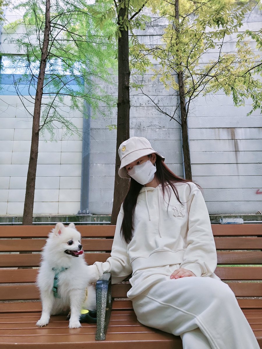 Jinseyeon's tweet image. 🐶🌱🌱
