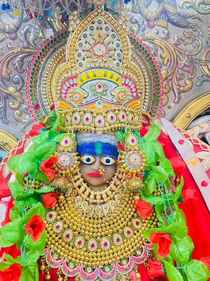 bsp0909's tweet photo. _*🙏🏻🙏🏻🌸आज के दिव्य श्रृंगार दर्शन श्री क्षेमंकरी माता जी के भीनमाल जालौर राजस्थान से🌸🙏🏻🙏🏻*_ https://t.co/06gizx0hqN
