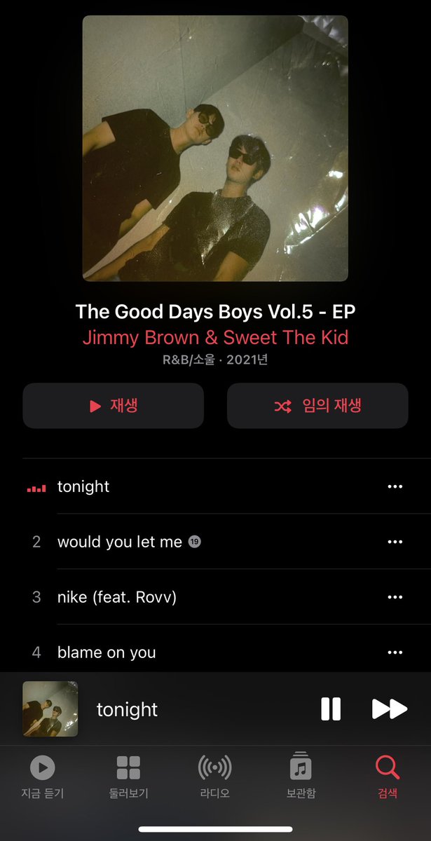 모든 음원사이트에서 감상하실 수 있습니다🤍
‘The Good Days Boys Vol.5’ available everywhere🤍
<a href="/jimmybrownxx_/">Jimmy Brown</a> <a href="/rovvsong/">Rovv</a>