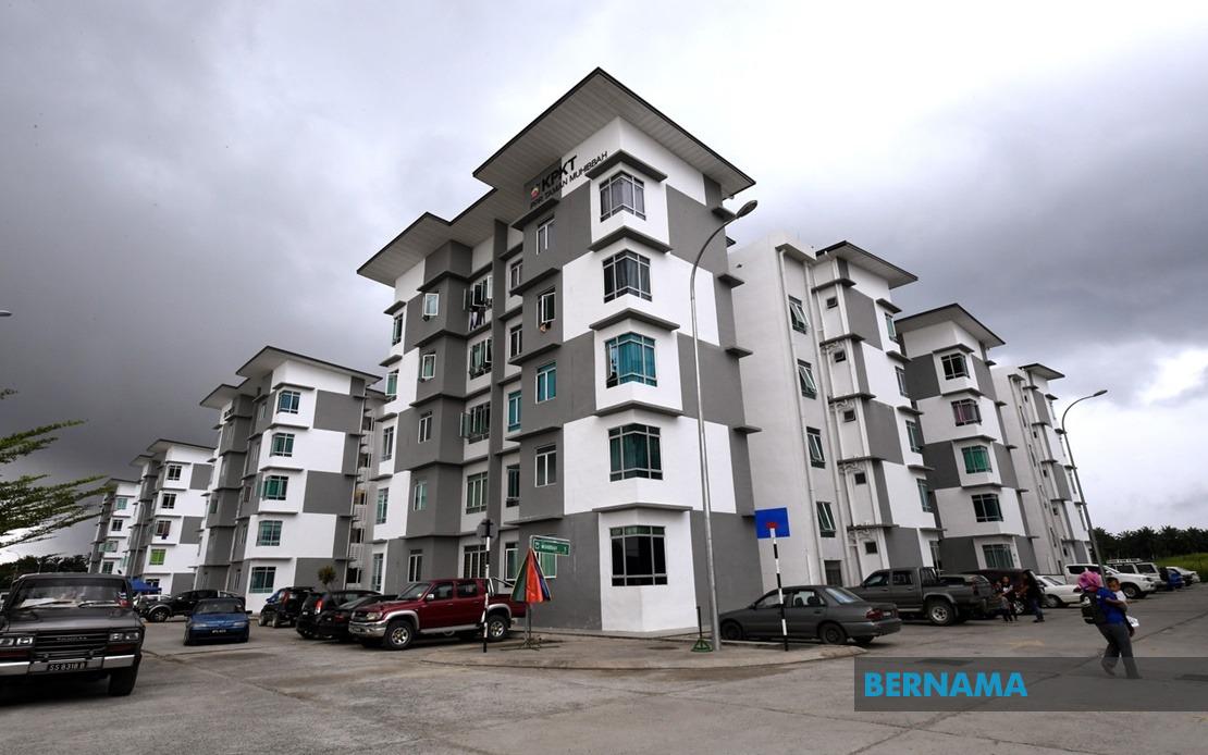 bernamadotcom's tweet photo. π 500,000 lagi unit rumah mampu milik akan dibina dalam RMK12 bagi meningkatkan peluang kumpulan B40 dan M40 memiliki rumah - PM Ismail Sabri
π RMK12: K'jaan peruntuk RM2.25 bilion dalam tempoh RMK-12 bagi bantuan perumahan kepada rakyat miskin - PM Ismail Sabri
#RMK12 https://t.co/PPDUiFKkhX