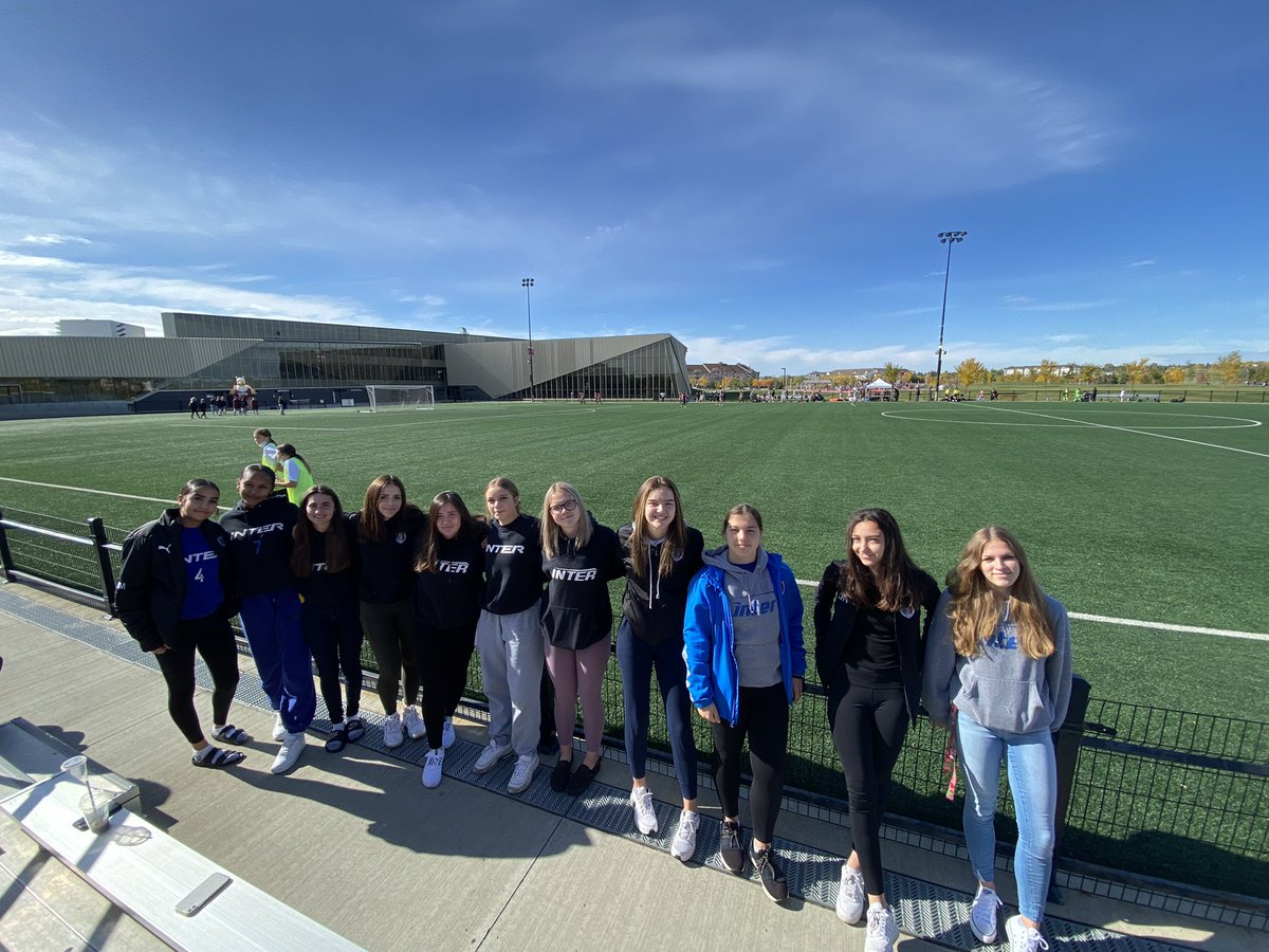 InterEdmonton's tweet photo. Great game MacEwan vs UofA women! Loving all the Inter Alumni on the pitch today! #GoGriffins #GoPandas #InterAlumni #InterLegacy #InterFamily @GriffinsSoccer @PandasSoccer @EiysaSoccer https://t.co/9hIQyQuxcP