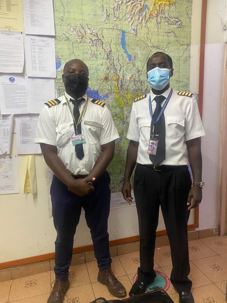 WestRift_Avi's tweet photo. Congratulations Edgar Mogoi on achieving your Flight Instructor's Rating, to many more happy landings https://t.co/OVPDF8RfwK