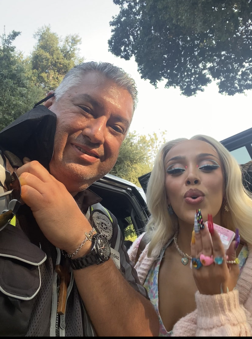 SteveH1721's tweet photo. All I could say is, sheโs so sweet! #DojaCat #FilmSecurity https://t.co/bL3oPUXD9z